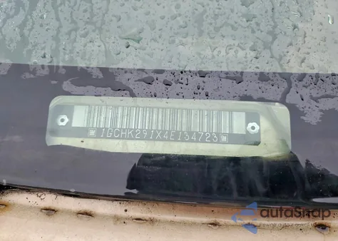 2004 Chevrolet Silverado K2500 Heavy Duty z USA, uszkodzony, nr VIN 1GCHK291X4E134723